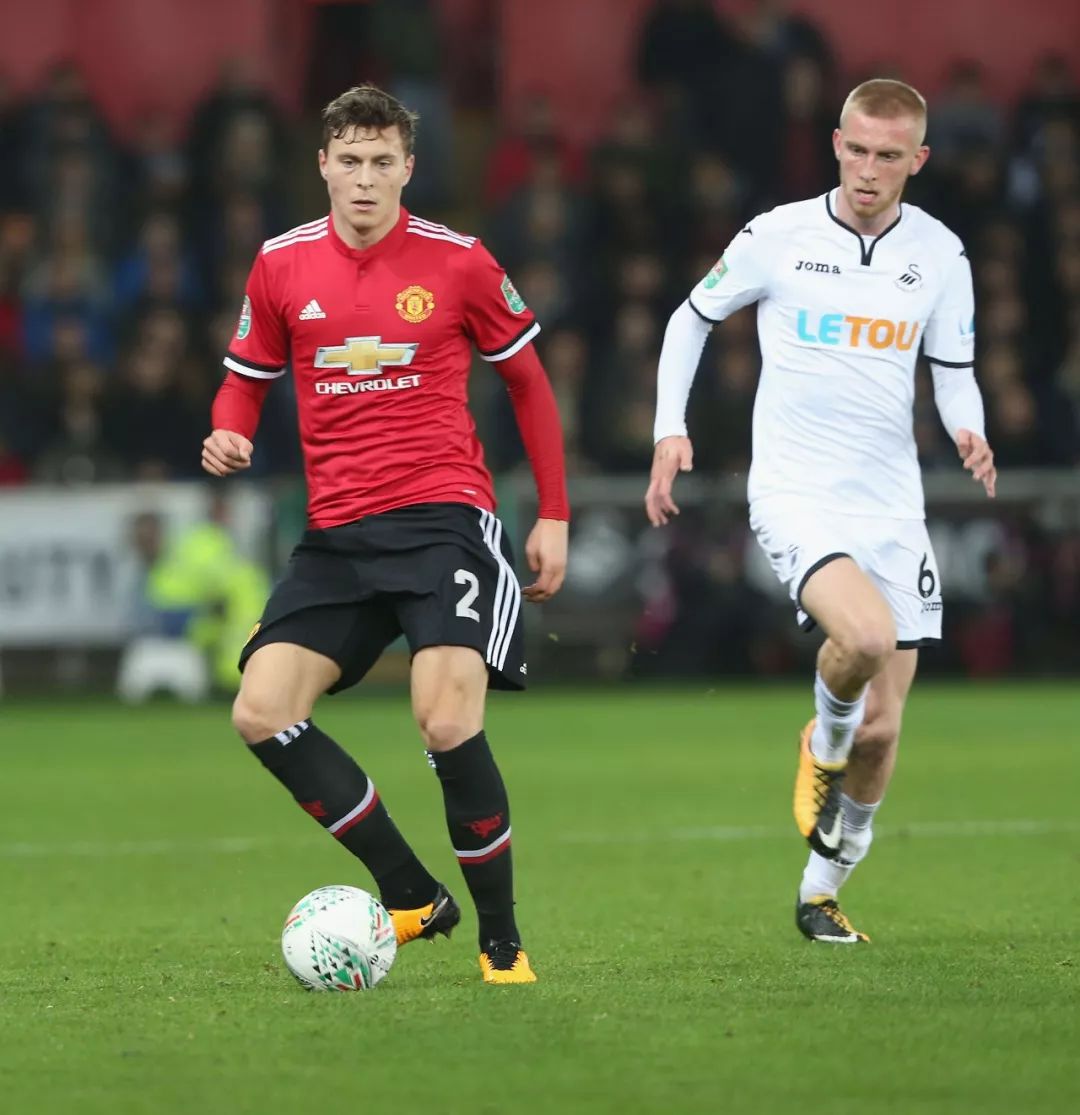 进行交流和 进行交流和